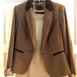 Brown Houndstooth Blazer and Tan Tank